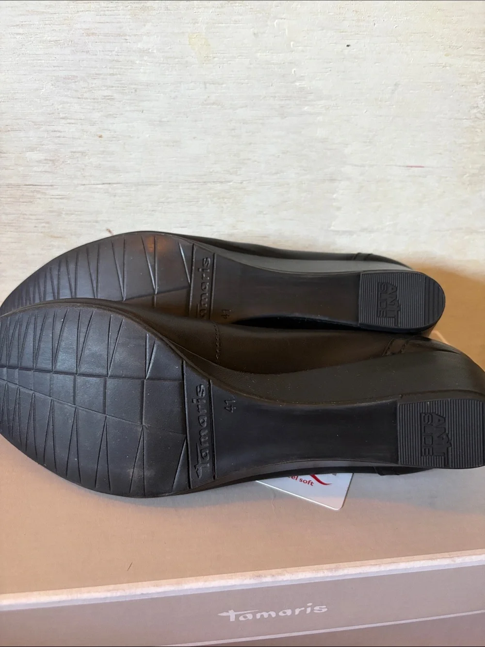 Tamaris sz 10